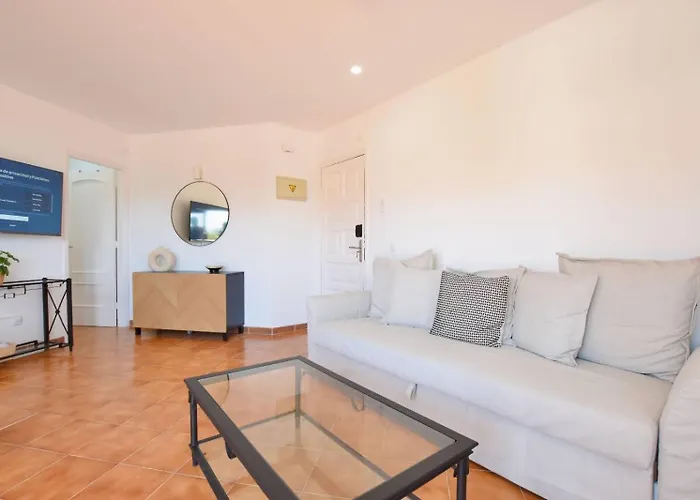Hygge Home With Seaside And Golf-View Balcony